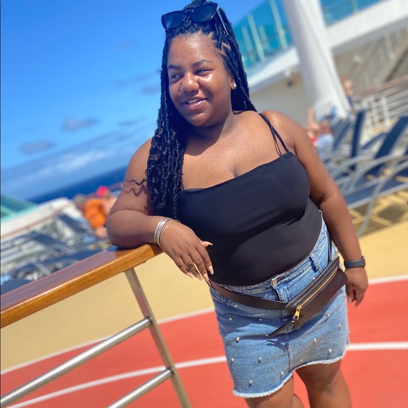 Meet your Posher, Marshaye - Picture 2 of 4